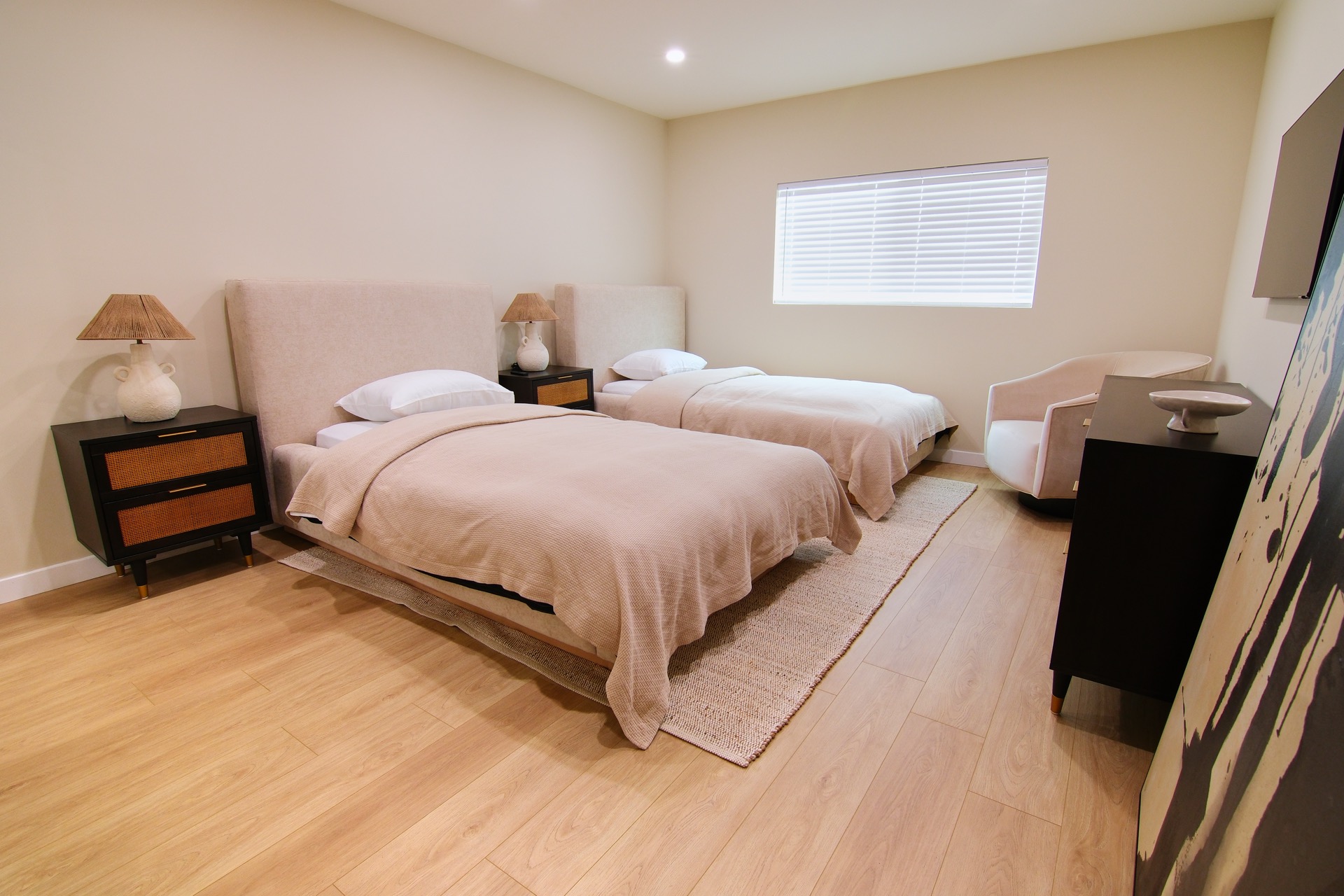Private bedroom